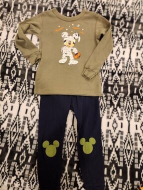 Disney Kids' Olive Green Mickey Mummy Pajama Set, Size 2T